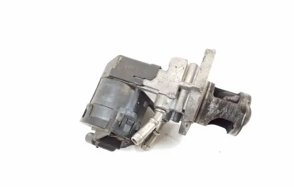 BMW 1 E81 E87 EGR valve 7805447