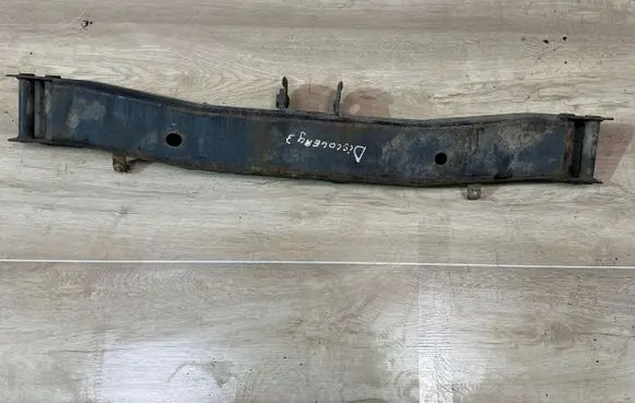 Gearbox mounting bracket