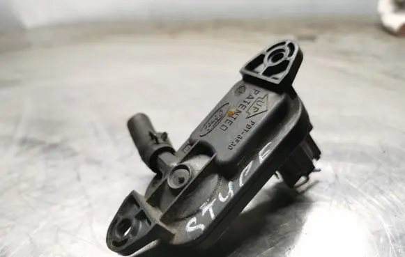 Jaguar S-Type Exhaust gas pressure sensor
