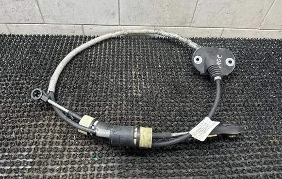 Gear shift cable linkage