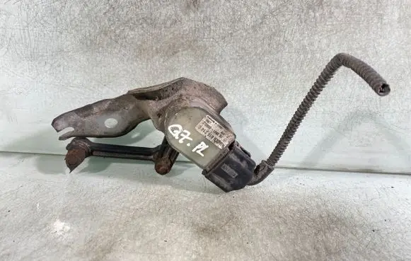 Audi Q7 4L Headlight/headlamp level sensor 7l0616214c