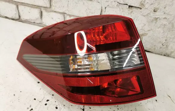 Renault Laguna III Rear/tail lights 265550002R