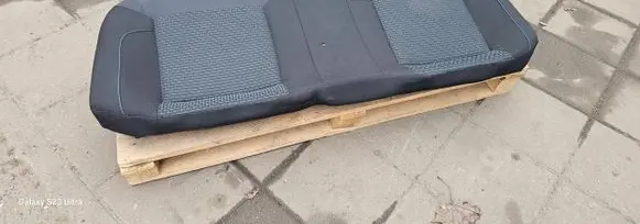 Rear seat