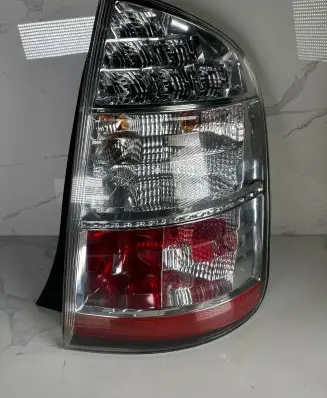 Toyota Prius (XW20) Rear/tail lights A09301