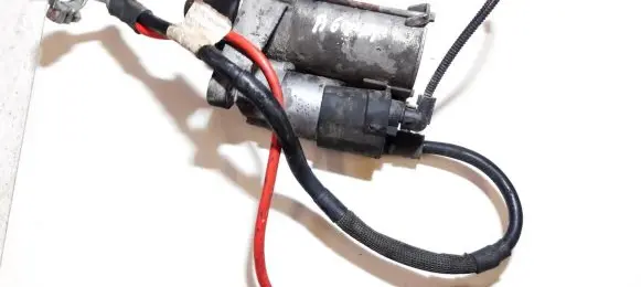 Volkswagen Golf V Starter motor 02T911023S D6GS12