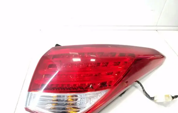 Hyundai i40 Rear/tail lights 924023Z3