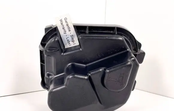 Headlight/headlamp dust cover