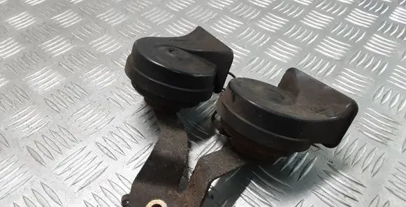 Ford Mondeo Mk III Horn signal 0055306