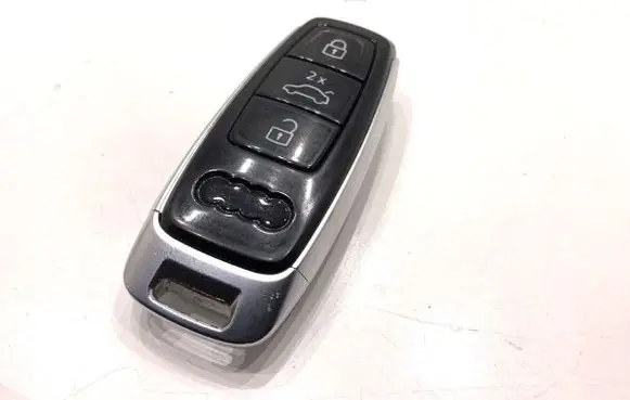 Audi A6 Allroad C8 Ignition key/card 