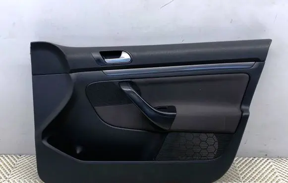 Volkswagen Golf V Front door card panel trim 