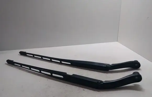 Citroen C5 Front wiper blade arm 9682797980 9682797780