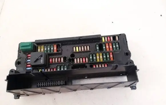 BMW 5 F10 F11 Fuse box set 923442101