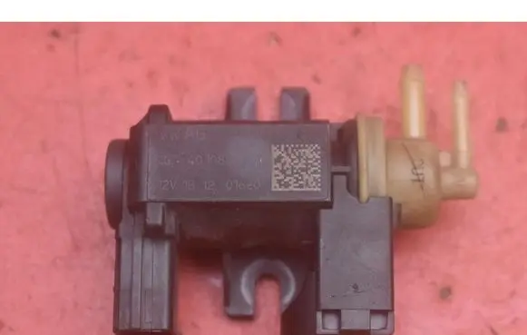 Audi A6 Allroad C7 Vacuum valve 8K0906627