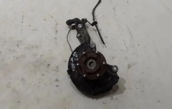 Ford Ranger Front wheel hub 2321940