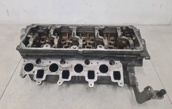 Engine head