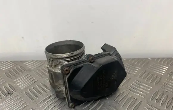 Audi A8 S8 D4 4H Throttle valve 059145950AA