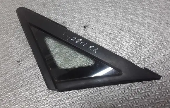 Subaru B9 Tribeca Front triangle window/glass 