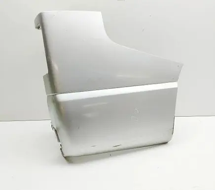 Opel Vivaro Rear bumper corner part panel trim 850160502R 93453747