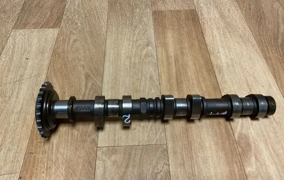 Hyundai Coupe Camshaft EXY17
