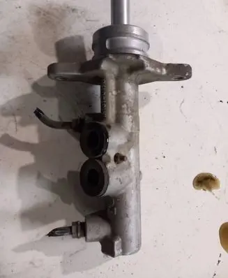 Audi A3 S3 8P Master brake cylinder 0204Y21511