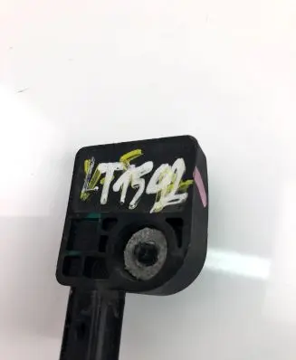 Tesla Model S Airbag deployment crash/impact sensor 100527400B