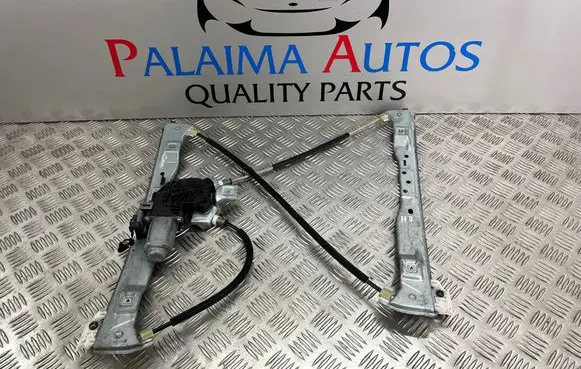 Citroen DS3 Front door window regulator motor 430090D0