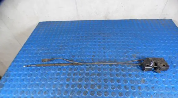 Volkswagen Jetta VI Engine bonnet/hood lock/catch CART5C7823509 5C7823509