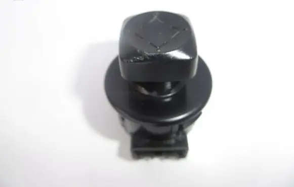 Infiniti QX50 (J50) Steering wheel buttons/switches 