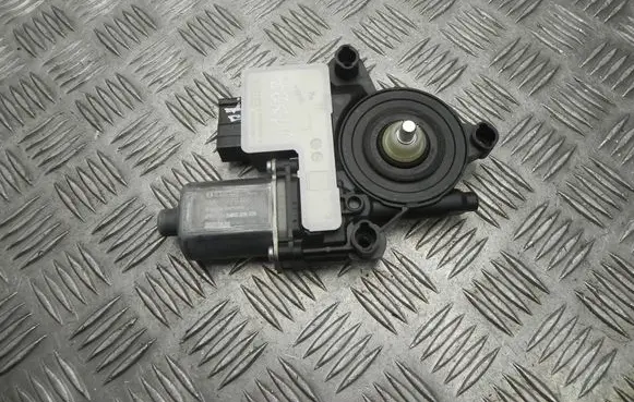 Volkswagen Polo VI Front door window regulator motor 2Q2959406C