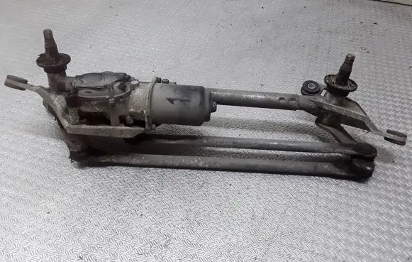 Front wiper linkage and motor