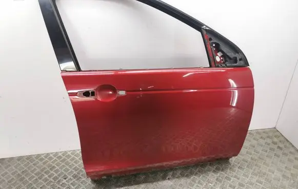 Land Rover Discovery Sport Front door