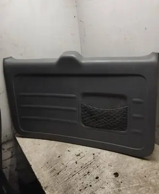 Toyota RAV 4 (XA20) Tailgate trim 