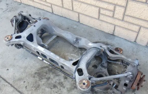 Porsche Panamera (970) Rear axle beam 