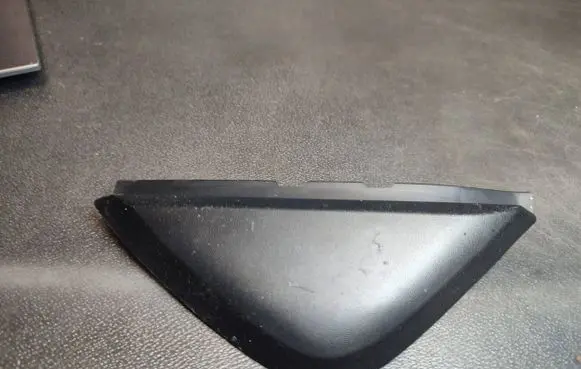 Opel Vivaro Fender end trim 93868864