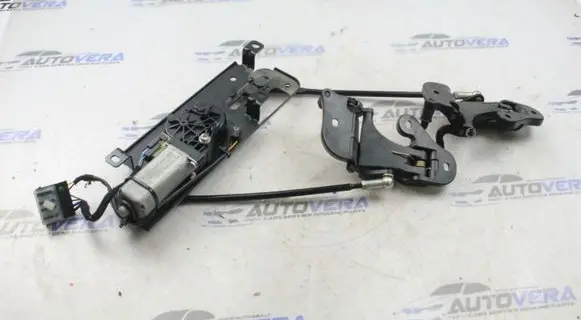 BMW 1 E82 E88 Convertible roof lock/latch 7174797