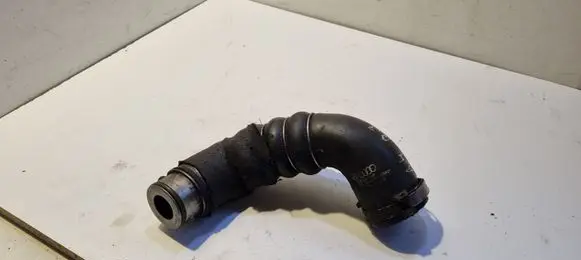 Audi A4 S4 B7 8E 8H Intercooler hose/pipe 8E0145790P