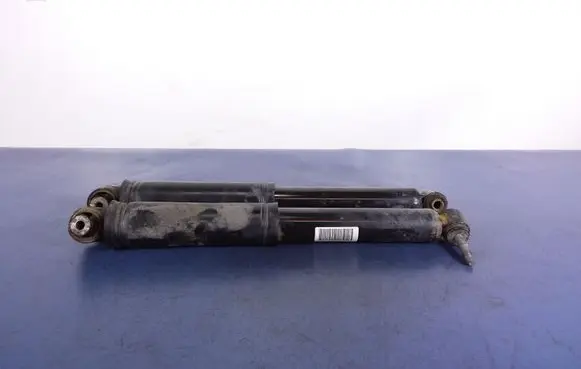 Renault Megane I Rear shock absorber/damper 562105575R