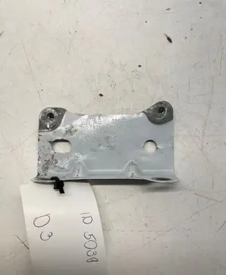 Volkswagen Crafter Front splash guards bracket 7C0821149
