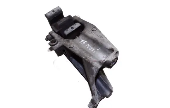 Volkswagen Transporter - Caravelle T5 Engine mounting bracket 7E0199343