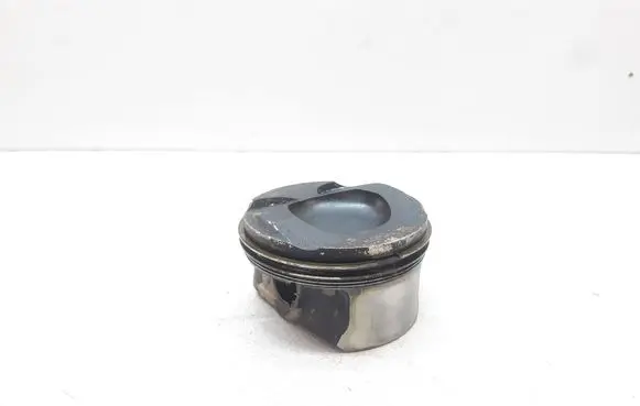 BMW 3 E92 E93 Piston 85L126