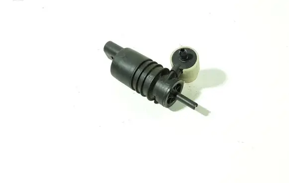 Mitsubishi Colt Windscreen/windshield washer pump