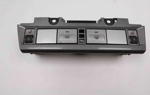 Ford Focus A set of switches 8M5113D734B