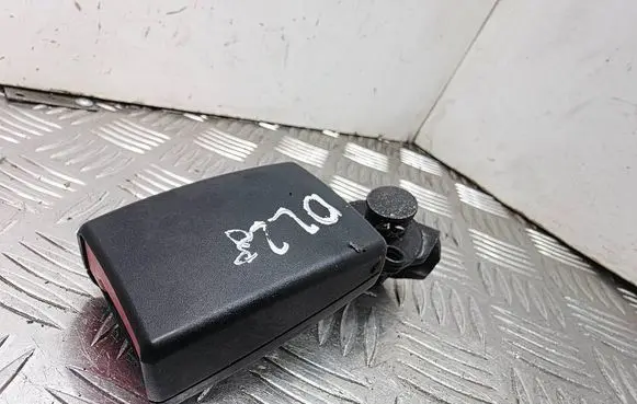 Audi A5 Sportback 8TA Rear seatbelt buckle 8T0857739H