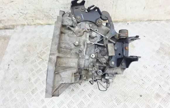 Toyota Auris E180 Manual 6 speed gearbox 311150D121 3311102050