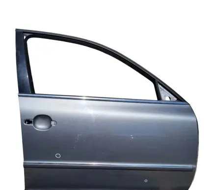 Volkswagen PASSAT B5.5 Front door 3B4831052BE