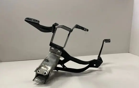 BMW 5 E60 E61 Side radiator support slam panel 7163483 7060813