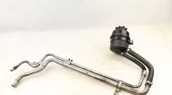 BMW 6 E63 E64 Power steering fluid tank/reservoir 2282816 32412282816