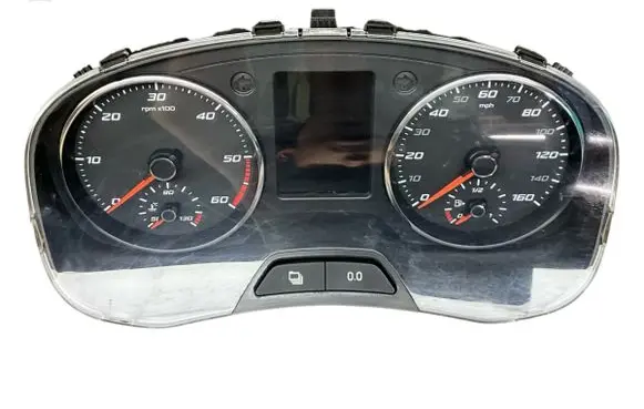 Speedometer (instrument cluster)