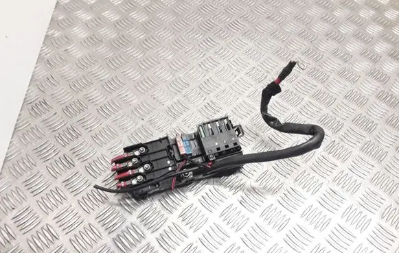 Mercedes-Benz E W211 Fuse module