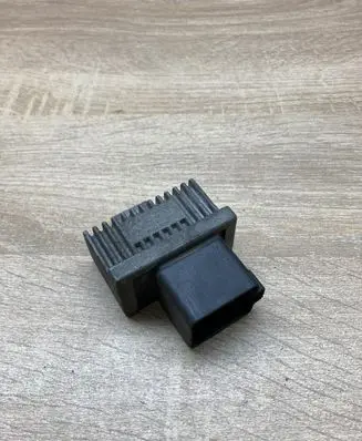 Renault Trafic II (X83) Glow plug pre-heat relay 7700115078